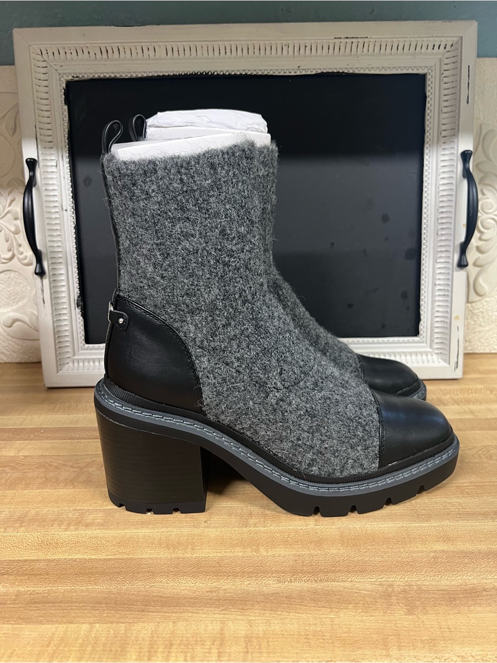Sam Edelman NWT Roxanna Charcoal Knit Lug boot - Picture 3 of 11
